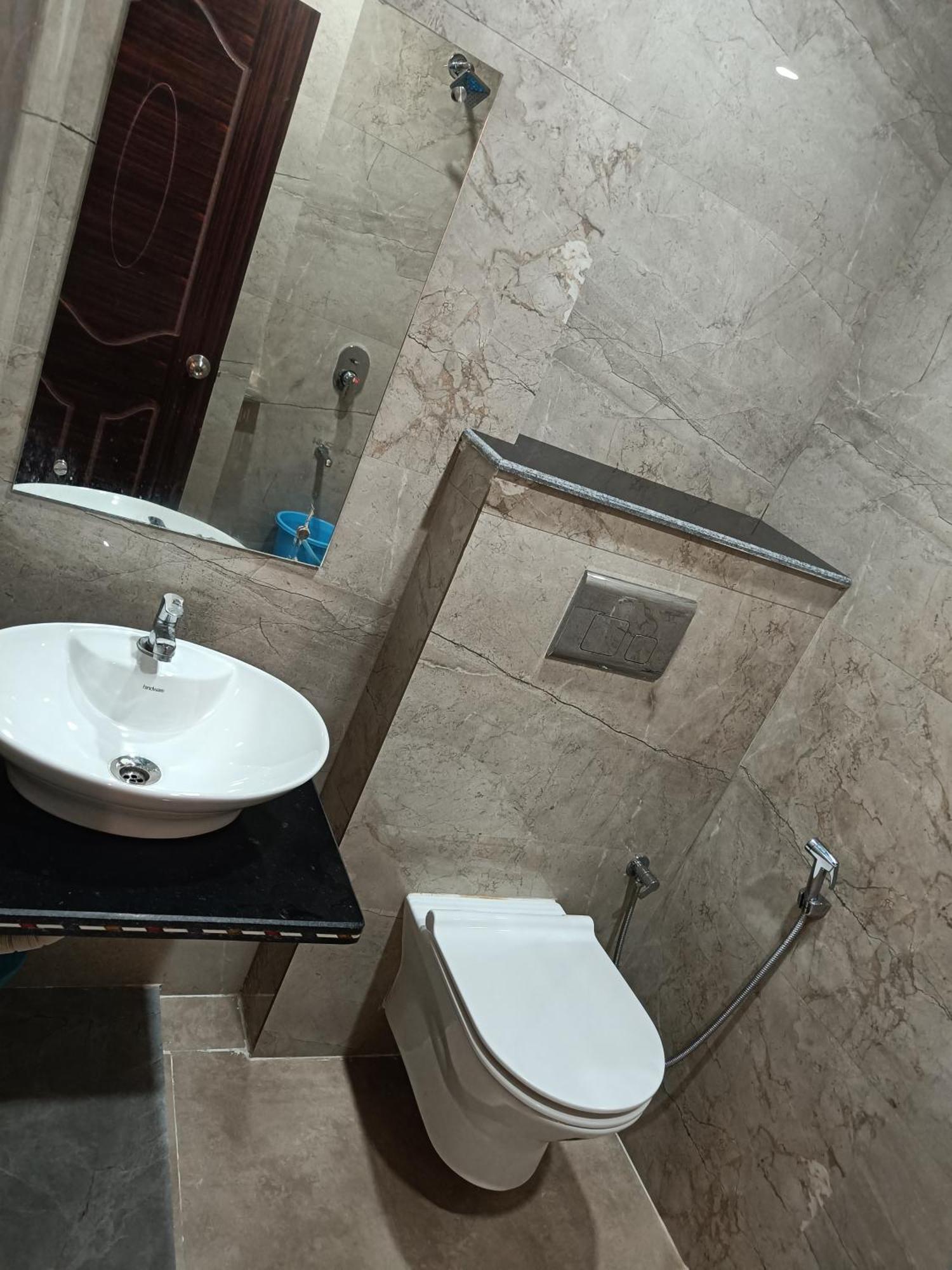 Pragya International Hotel Varanasi Luaran gambar